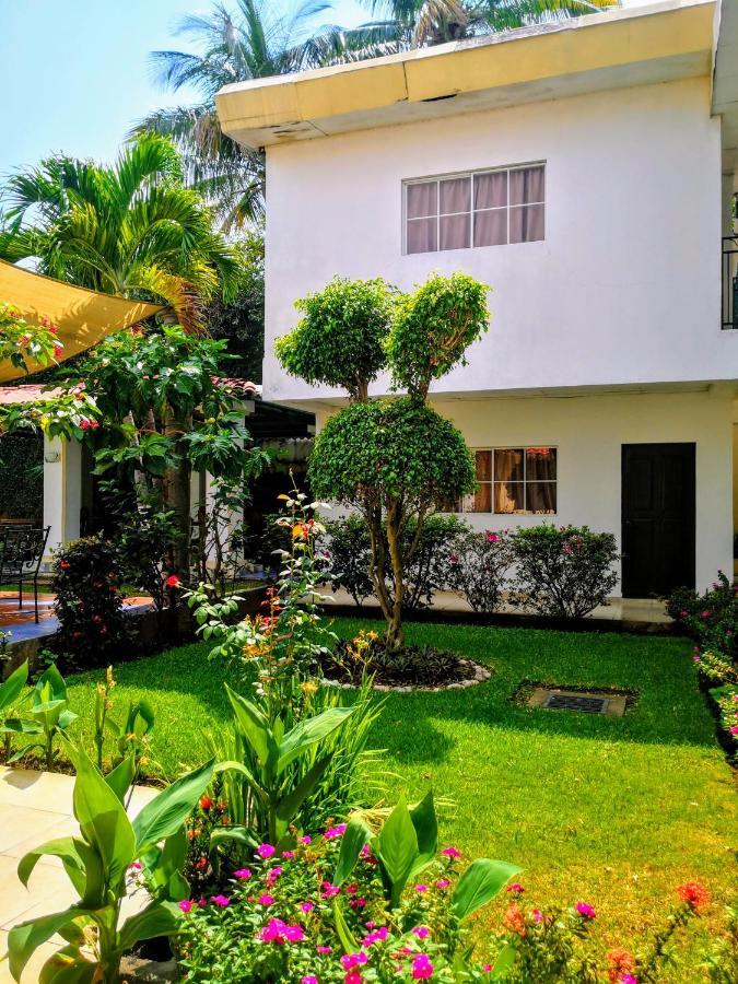 Antiguo Cuscatlán Hotel Santa Elena מראה חיצוני תמונה
