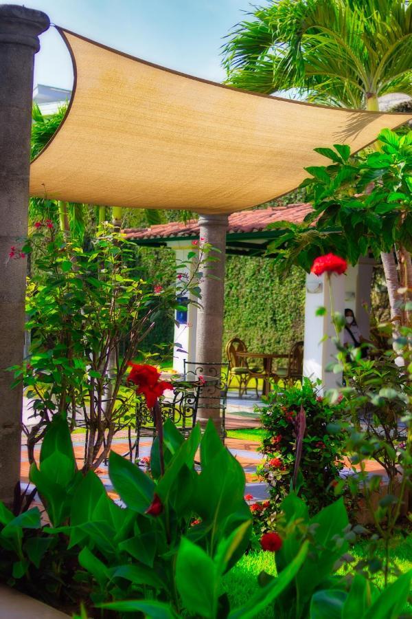Antiguo Cuscatlán Hotel Santa Elena מראה חיצוני תמונה