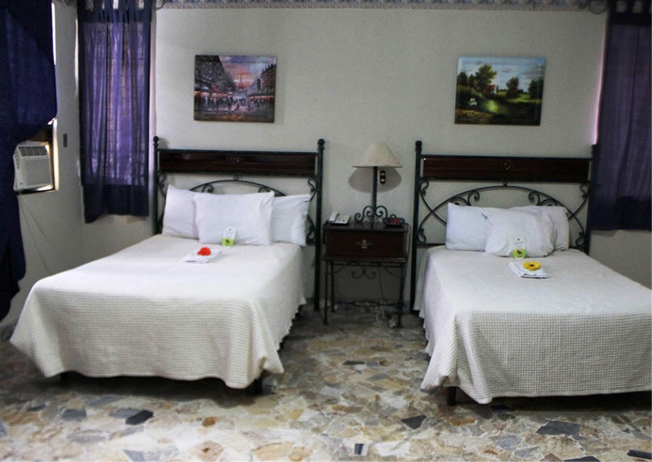 Antiguo Cuscatlán Hotel Santa Elena מראה חיצוני תמונה