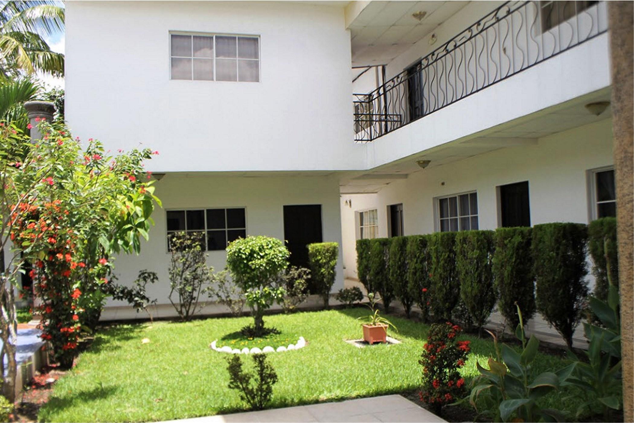 Antiguo Cuscatlán Hotel Santa Elena מראה חיצוני תמונה