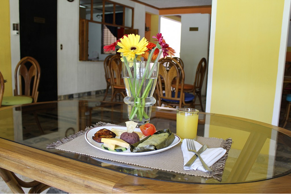 Antiguo Cuscatlán Hotel Santa Elena מראה חיצוני תמונה