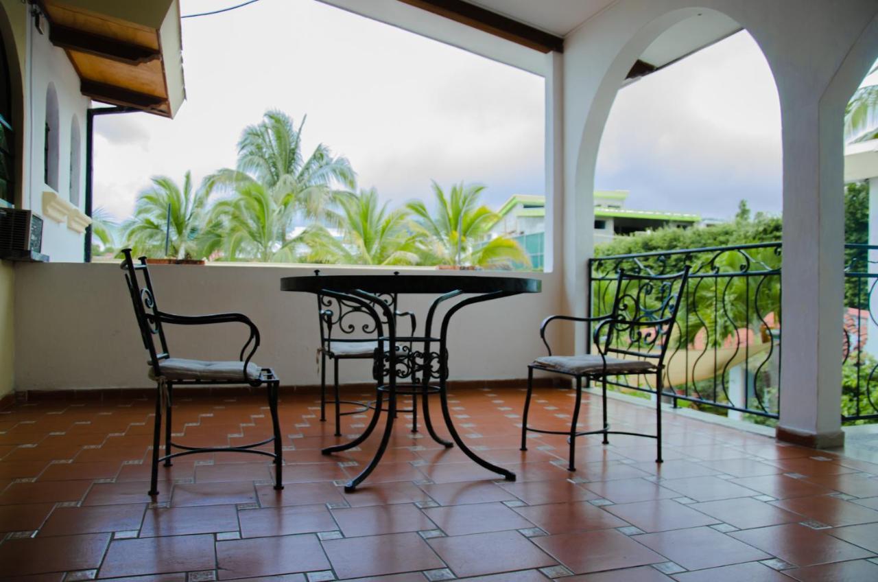 Antiguo Cuscatlán Hotel Santa Elena מראה חיצוני תמונה
